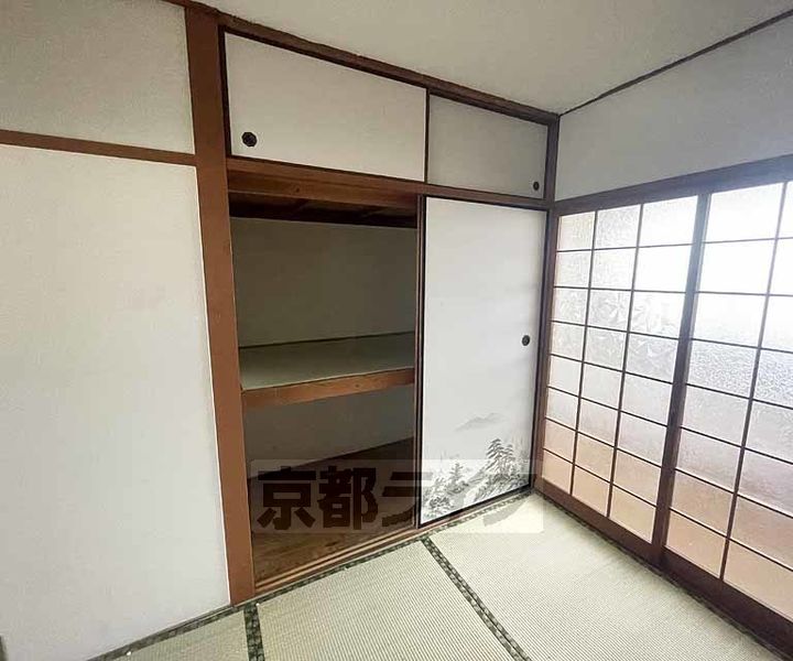 イースト東福寺33の内装