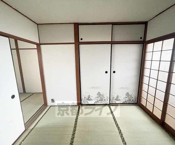 イースト東福寺33の寝室