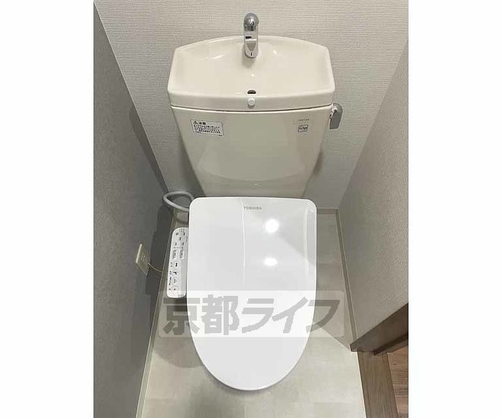 シャトル京都駅101の内装