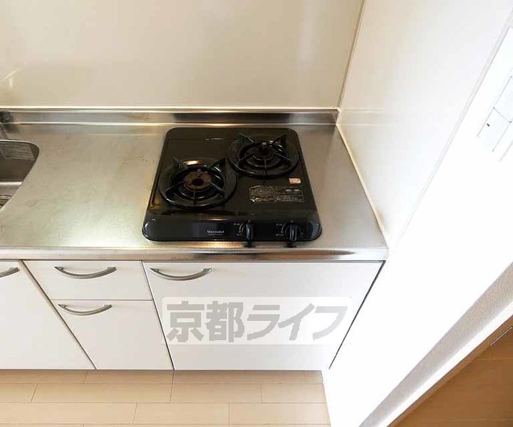 京都府京都市下京区朱雀北ノ口町(七条通り七本松東入る)の賃貸マンションのキッチン