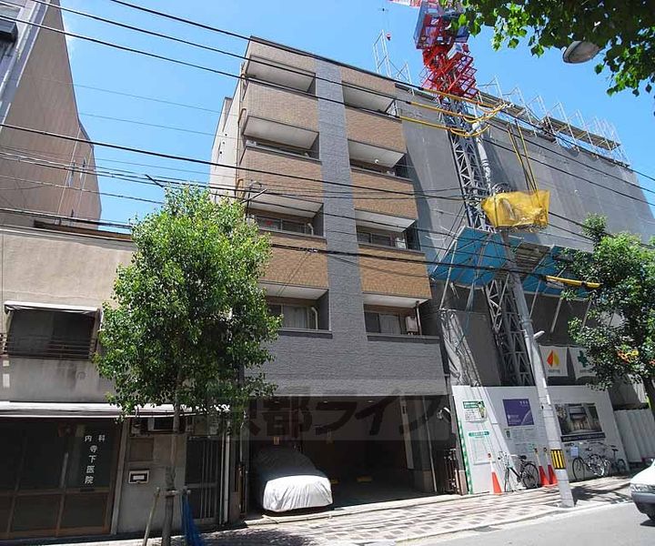 ジュネス京都の外観