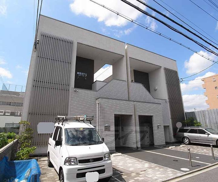 WEST9 Mirrorの外観