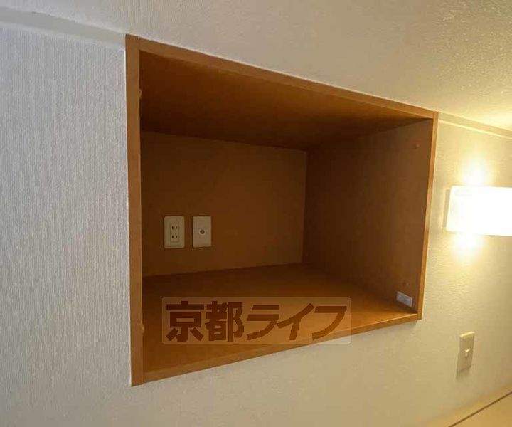 京都府京都市下京区油小路通五条上る上金仏町の賃貸アパートの内装