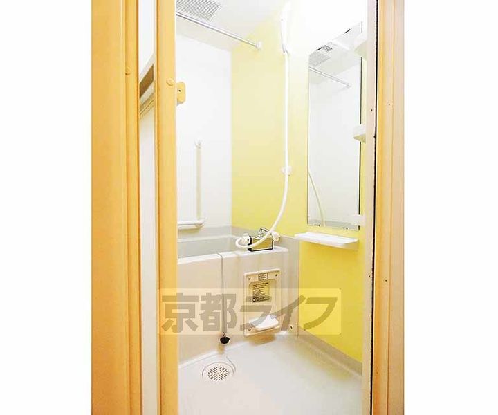 京都府京都市南区四ツ塚町の賃貸マンションの風呂