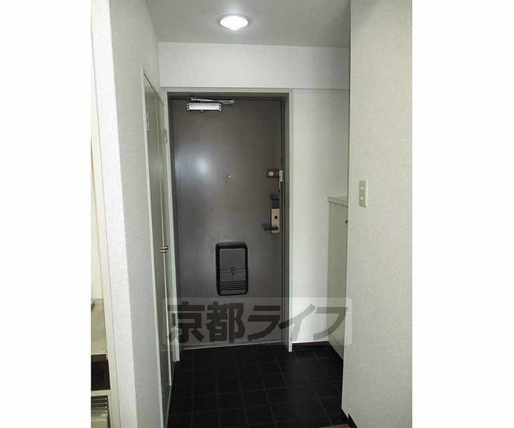 アネックス大久保405の居間