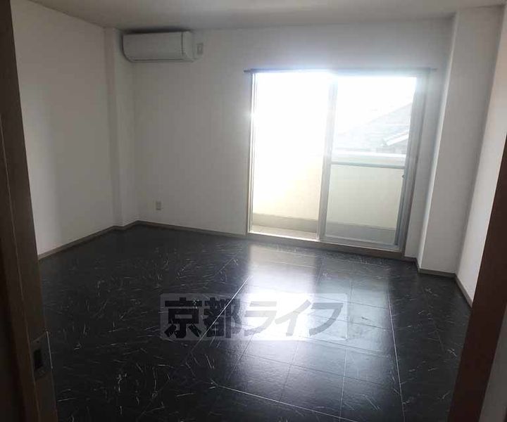 IL CASA KOHATA302の居間