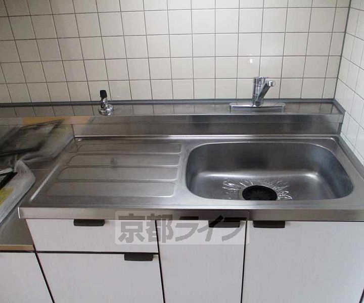 グリーンサム弐番館2102のキッチン