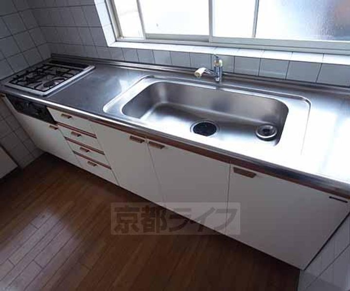 京都府宇治市大久保町大竹の賃貸アパートのキッチン
