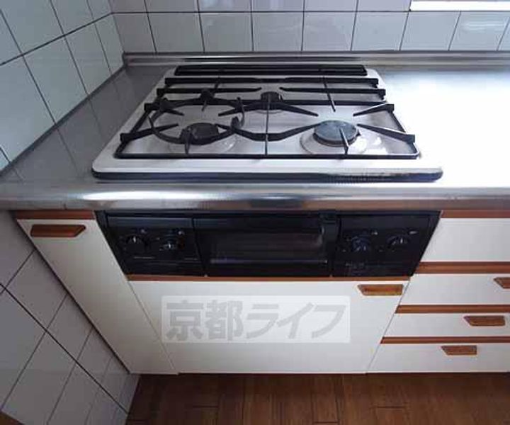 京都府宇治市大久保町大竹の賃貸アパートのキッチン