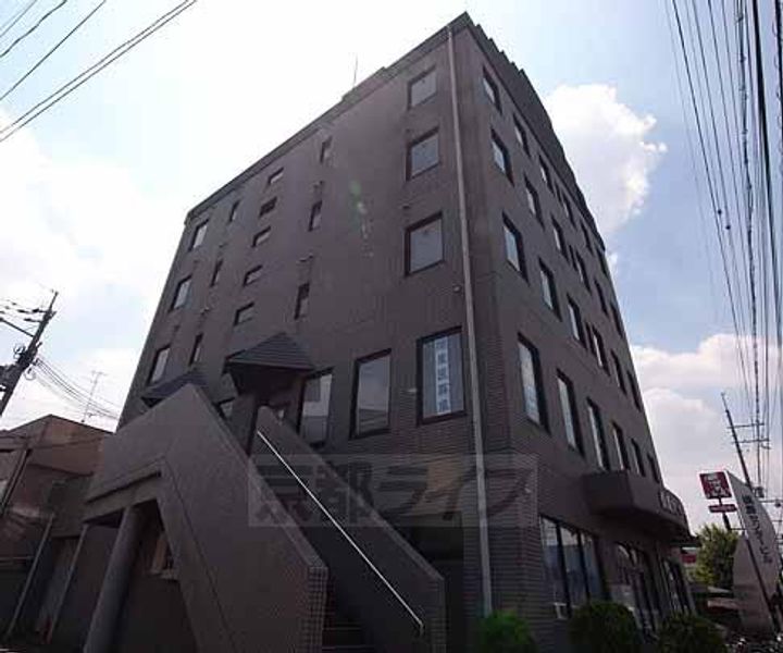 京都府宇治市槇島町三十五の賃貸マンションの外観