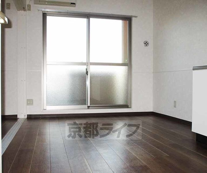 ケイズメゾン春日森の居間