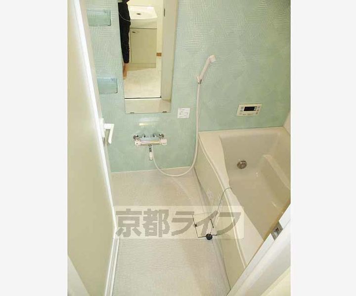 ケイズメゾン春日森の風呂