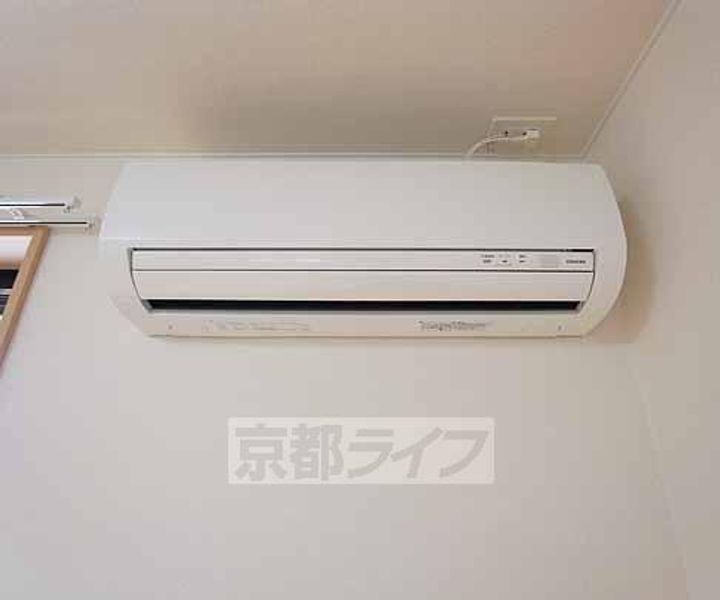 京都府宇治市伊勢田町の賃貸アパートの内装