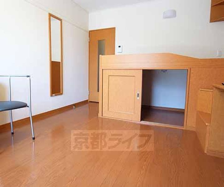 レオパレスおおまちの居間