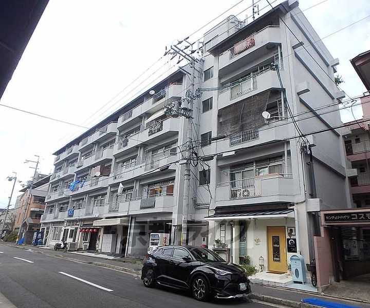 京都府京都市左京区一乗寺西水干町の賃貸マンションの外観