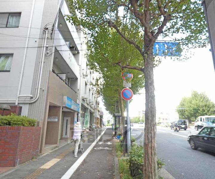 京都府京都市北区紫野下御輿町の賃貸マンションの周辺