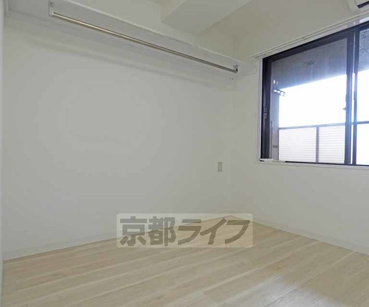 プレイル北大路ビル605の内装