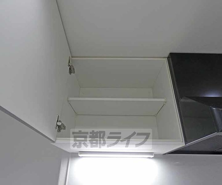 プレイル北大路ビル605のキッチン