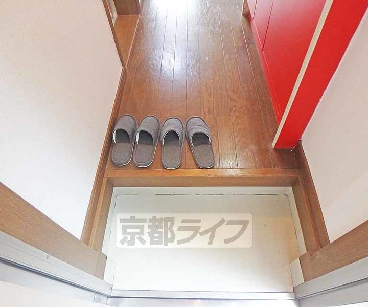 ハイツこすぎ103の玄関