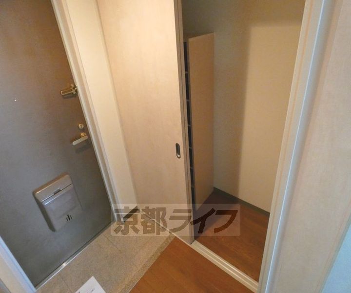 京都府京都市上京区薬師町の賃貸マンションの内装