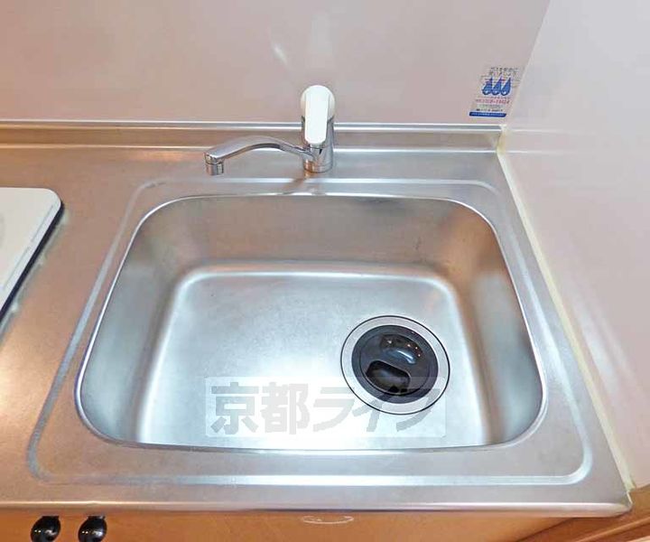 京都府京都市上京区桝屋町の賃貸マンションのキッチン