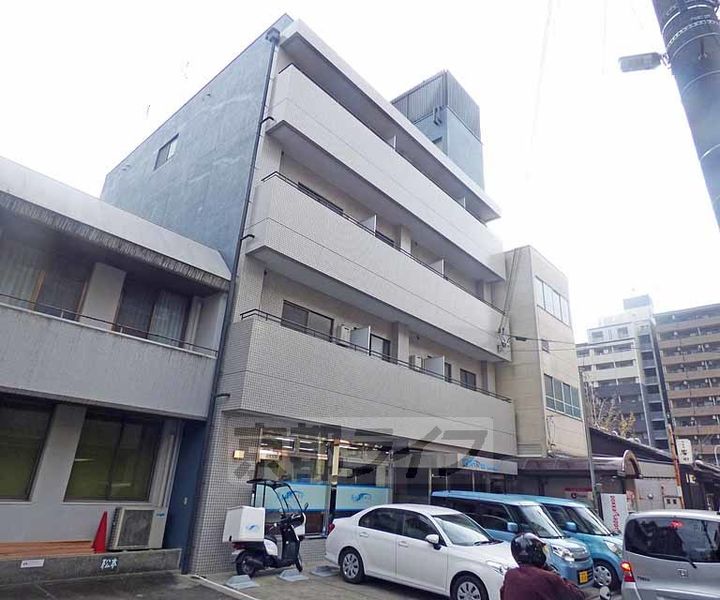 第35長栄クリーンハイツ山黄402の外観