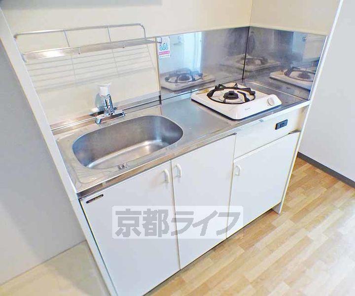 京都府京都市北区上賀茂神山の賃貸マンションのキッチン
