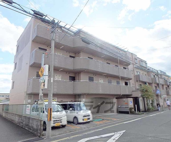 ヴェール一乗寺206RVの外観