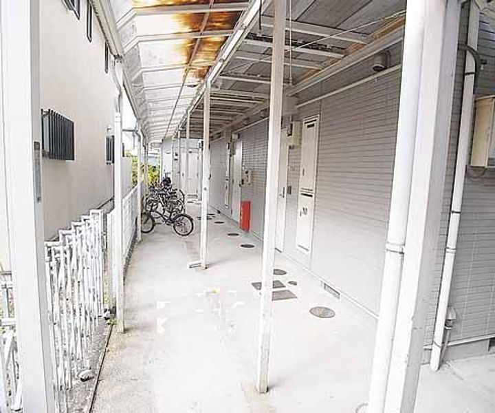 京都府京都市左京区一乗寺庵野町の賃貸アパートの外観