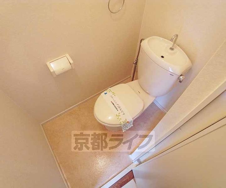 京都府京都市左京区一乗寺庵野町の賃貸アパートの内装