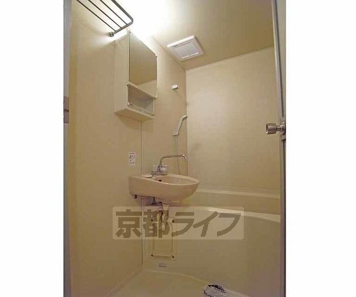 京都府京都市左京区一乗寺庵野町の賃貸アパートの風呂