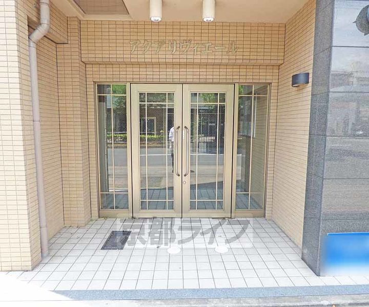アクアリヴィエールの外観