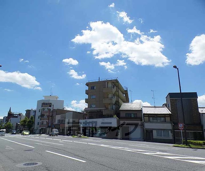 京都府京都市左京区下鴨貴船町の賃貸マンションの外観