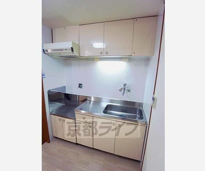 京都府京都市左京区下鴨貴船町の賃貸マンションのキッチン