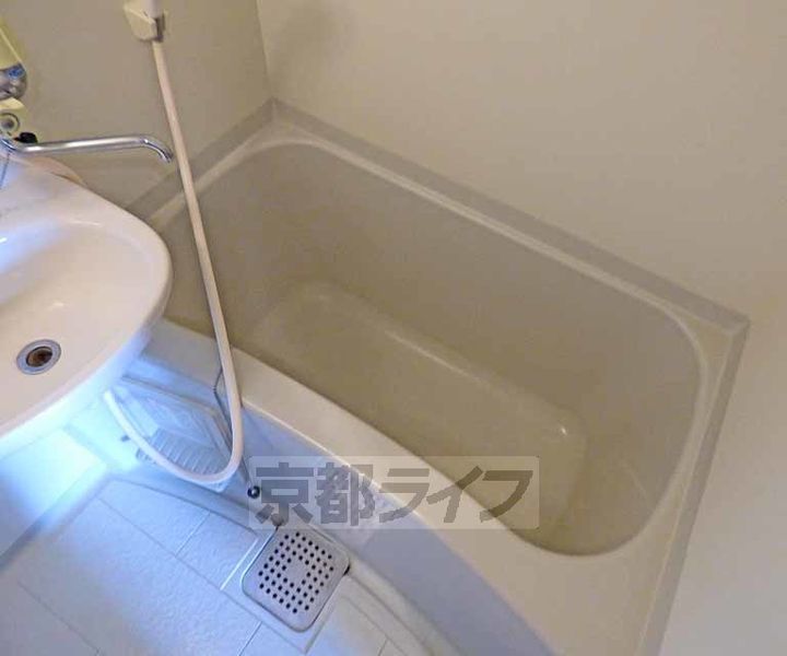 京都府京都市北区上賀茂豊田町の賃貸マンションの風呂