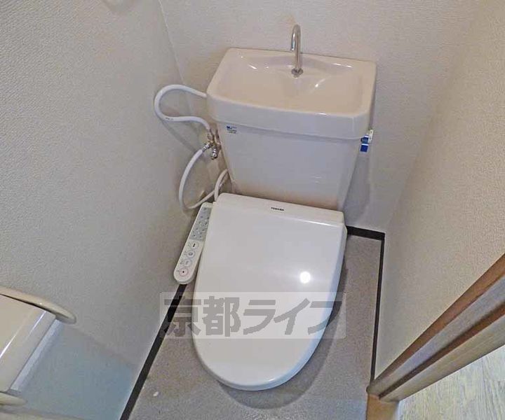 京都府京都市北区上賀茂豊田町の賃貸マンションの内装