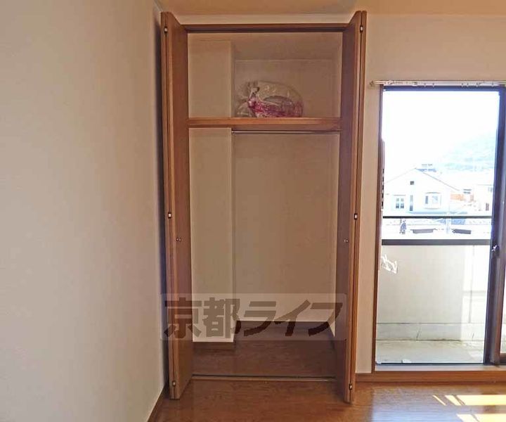 京都府京都市北区上賀茂豊田町の賃貸マンションの内装