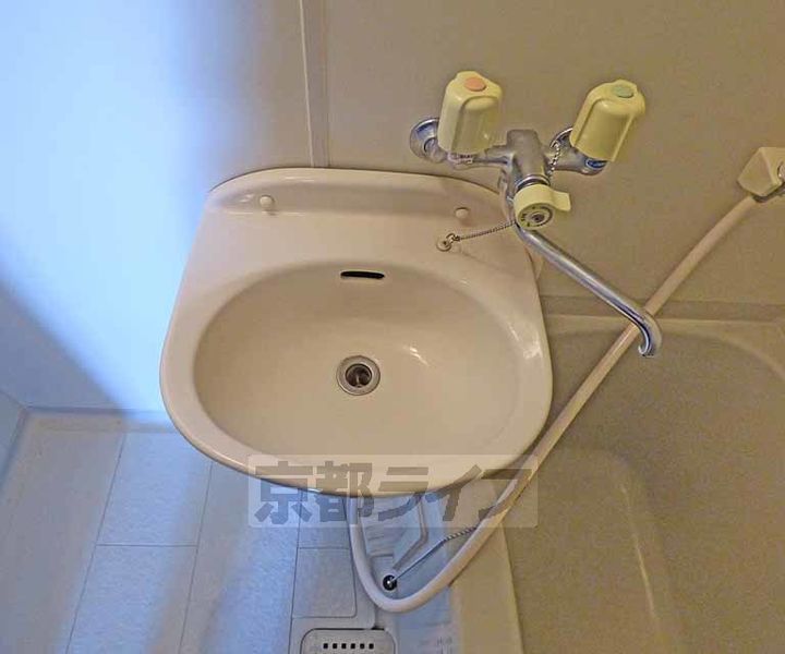 京都府京都市北区上賀茂豊田町の賃貸マンションの内装