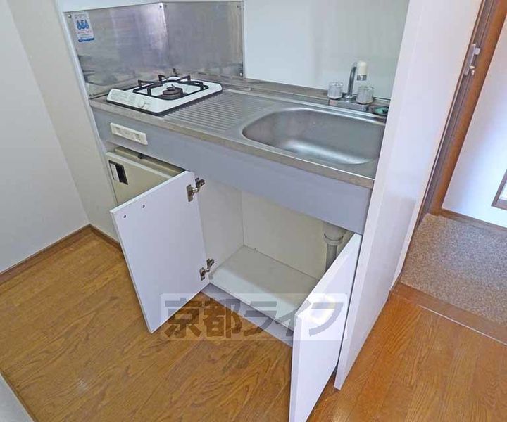 京都府京都市北区上賀茂豊田町の賃貸マンションのキッチン
