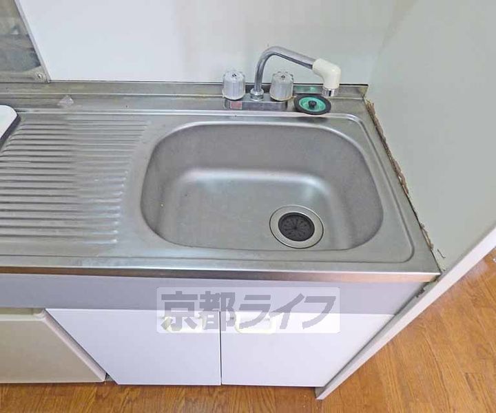 京都府京都市北区上賀茂豊田町の賃貸マンションのキッチン