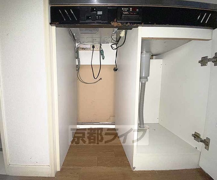 京都府京都市左京区一乗寺東水干町の賃貸アパートのキッチン