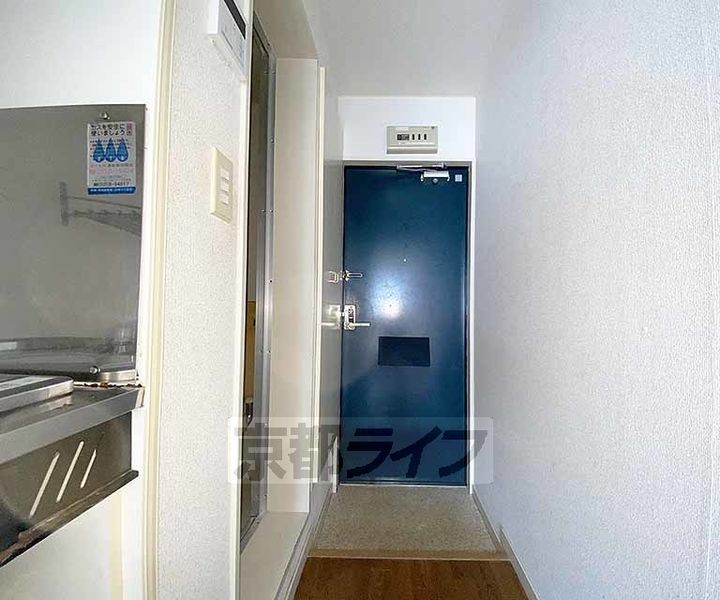 AXISⅡ205の玄関