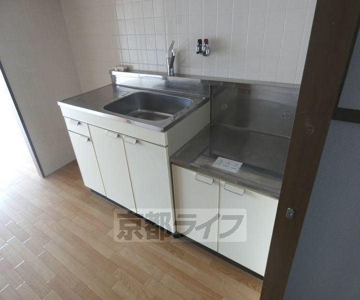 CLASKA西陣209のキッチン