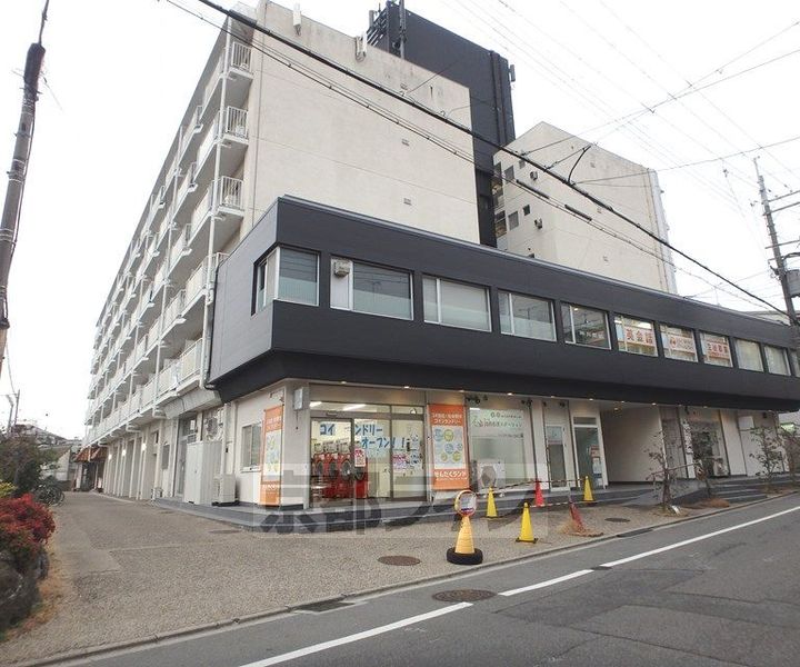 CLASKA西陣209の外観