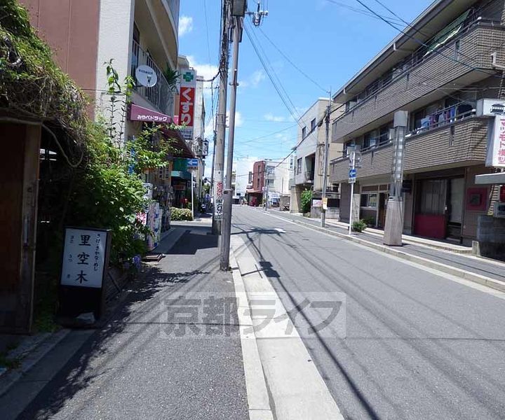京都府京都市上京区寺町通今出川上ル立本寺前町の賃貸マンションの周辺
