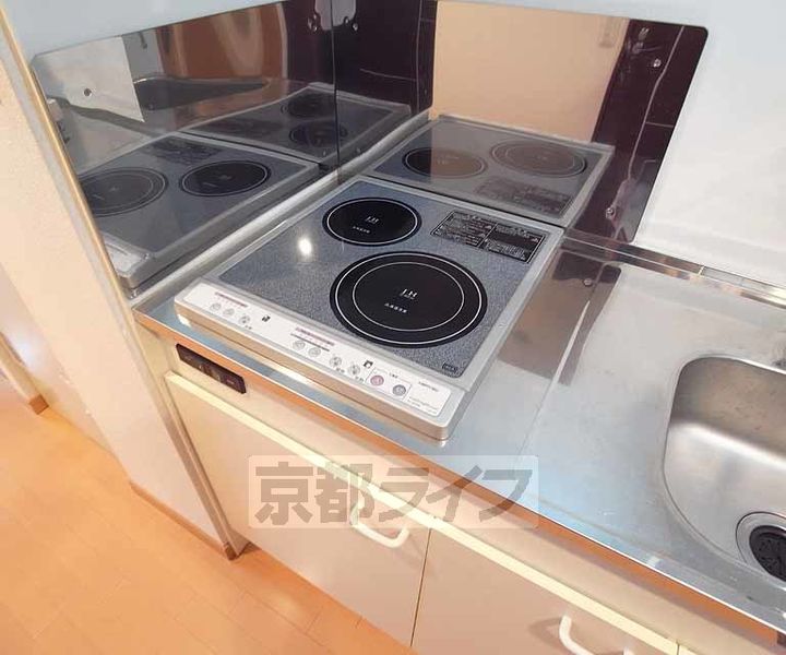 京都府京都市左京区田中東高原町の賃貸マンションのキッチン