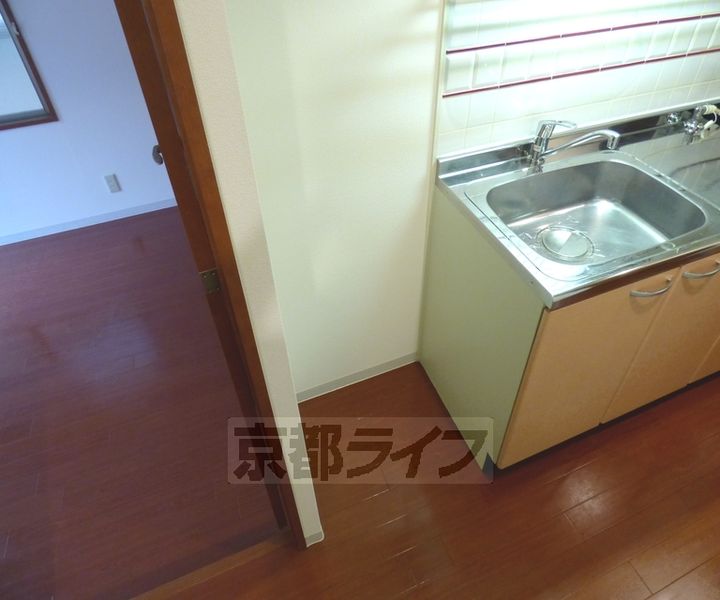 京都府京都市上京区元誓願寺通東堀川東入西町の賃貸マンションのキッチン