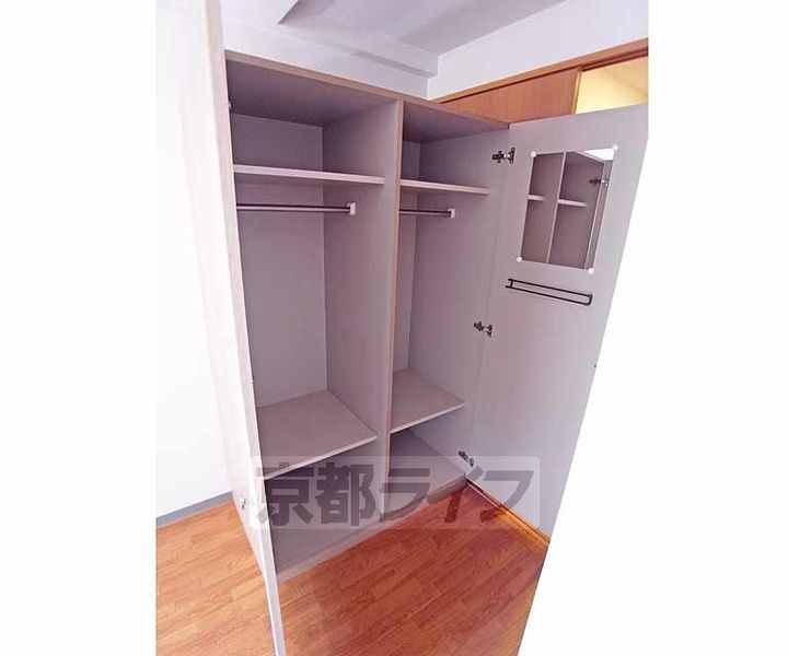 京都府京都市左京区田中西樋ノ口町の賃貸マンションの内装