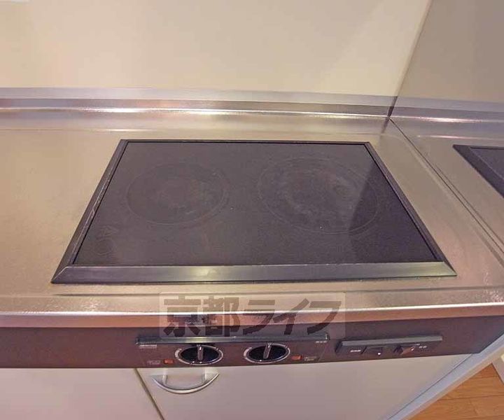 京都府京都市左京区田中西樋ノ口町の賃貸マンションのキッチン