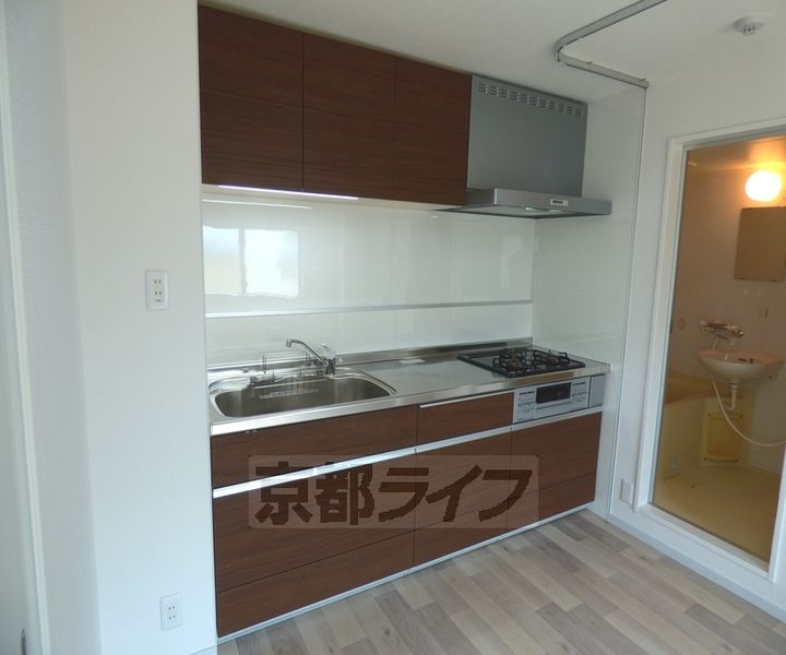 京都府京都市北区紫野西野町の賃貸マンションのキッチン